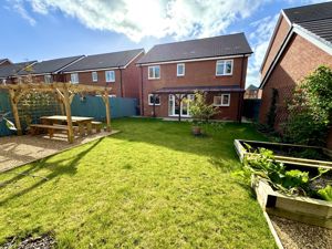 Photo 17- click for photo gallery